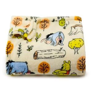 Winnie the Pooh Throw !